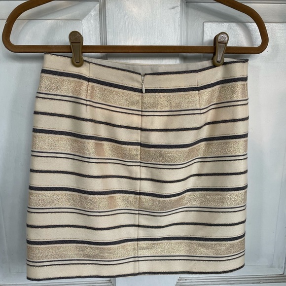 💋 Gorgeous J. Crew Skirt! - Picture 3 of 6